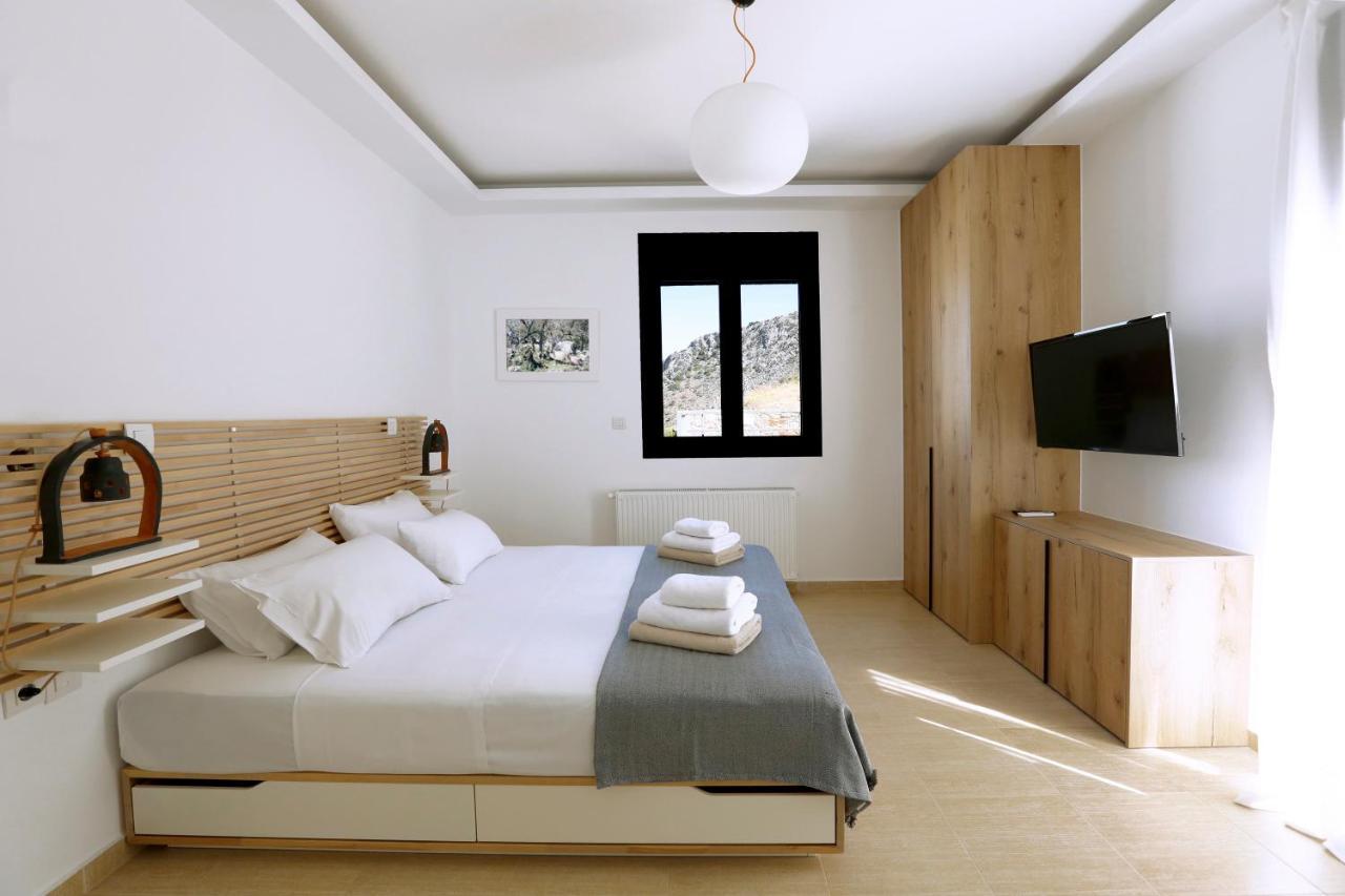Aires Villa *